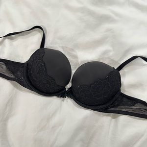 Victoria’s Secret Dream Angels Black Push Up Bra